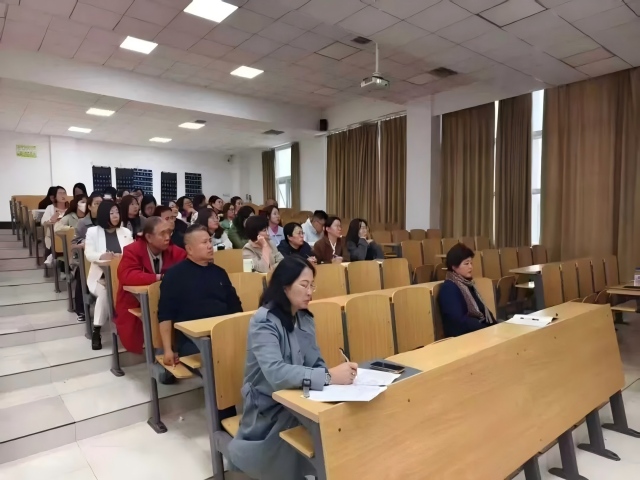 院系要闻|马克思主义学院举办课堂教学质量提升专题报告会 院系要闻|马克思主义学院举办课堂教学质量提升专题报告会
